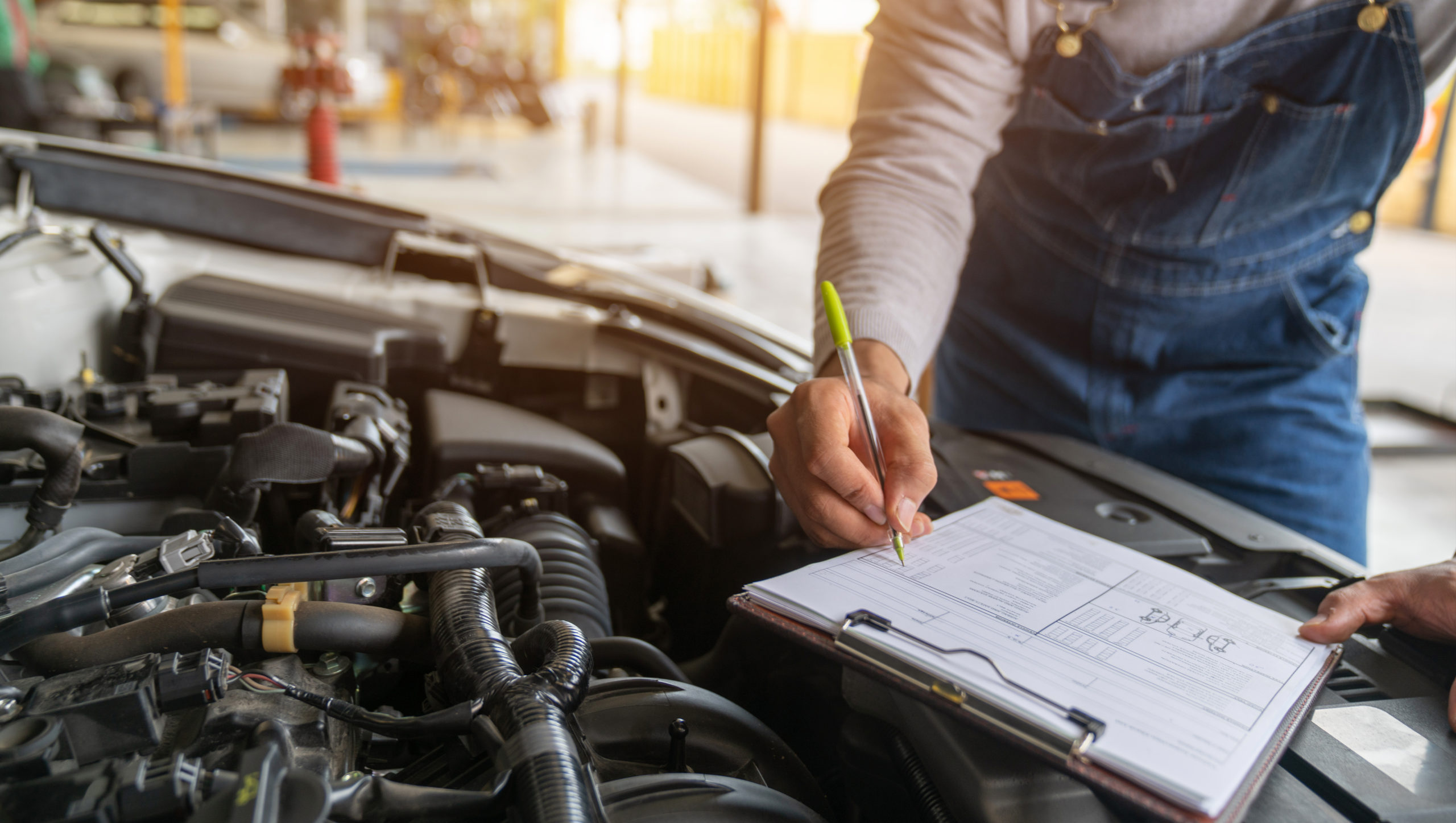 Service auto compétent pour que votre voiture reste en forme autopro